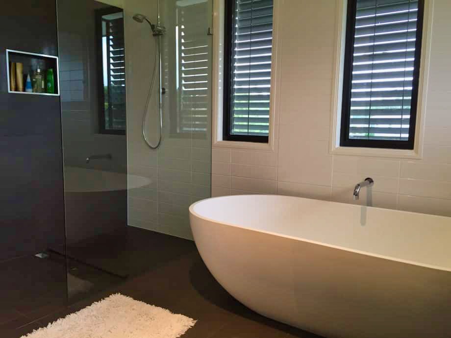 Westlake-Tennent-St-Ensuite-wpcf_920x690